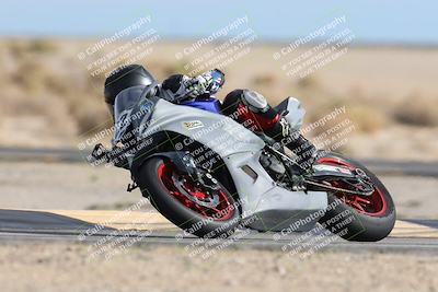 media/Nov-16-2025-Race Pace (Sun) [[8c5fa54630]]/Verified Riders/9-Turn 16 (150pm)/